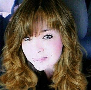 Meet your Posher, Janet